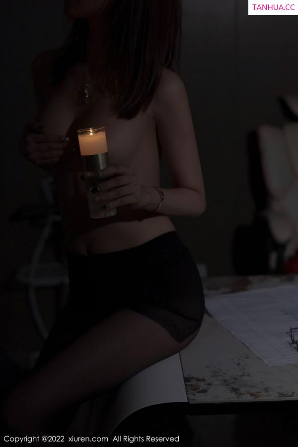 綺裡嘉 绮里嘉 [XiuRen]高清写真图 2022.09.30 No.5671 绮里嘉ula第8张图片